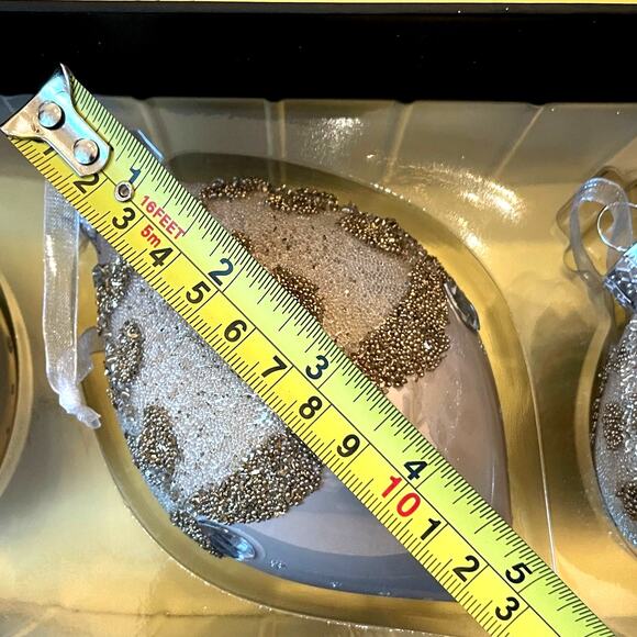 Christian Lacroix Beaded Glass Ornament Set of 3 Iridescent Pink & Gold NEW - Picture 11 of 16